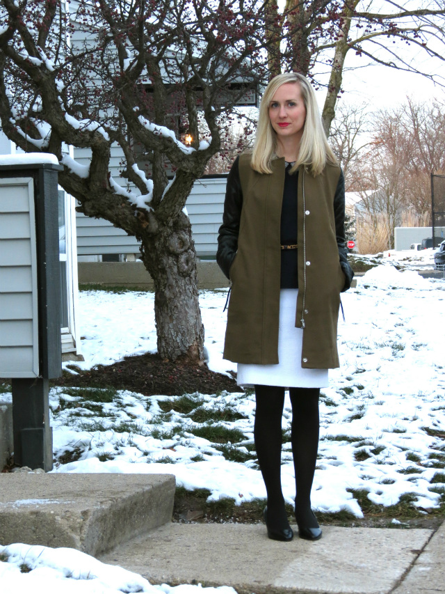 leather sleeve trench, peter pan collar, business casual outfit, law school style, madewell leopard belt, nine west wedges