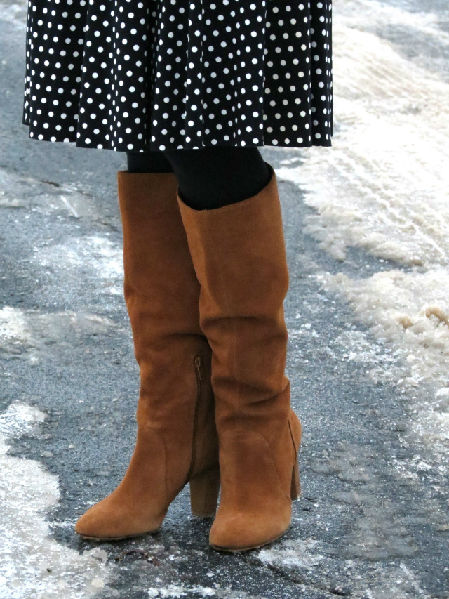 cape, capelet, sole society boots, rose gold watch, rose gold cluster bracelet, polka dot skirt, indiana style blog