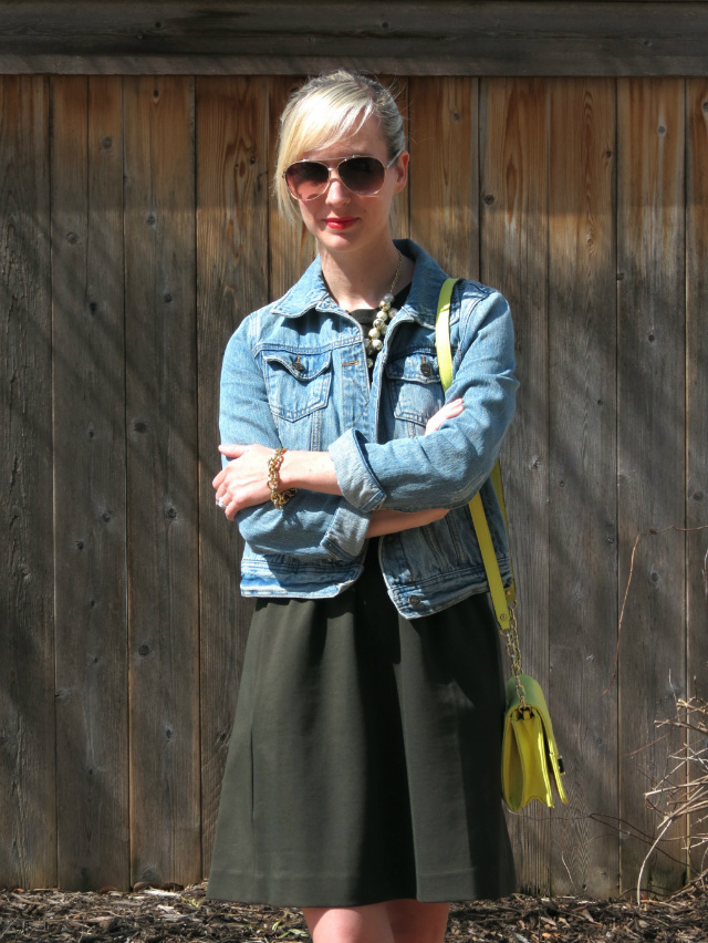 madewell parkline dress, sam edelman leopard booties, forever 21 jean jacket, j crew pearl necklace, yellow crossbody bag, spring style 2014