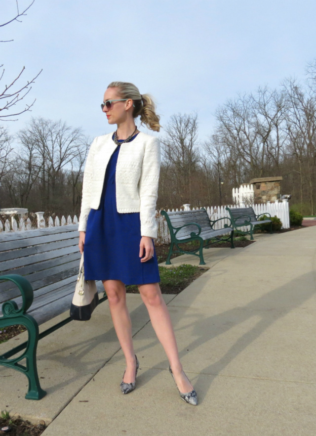 madewell parkline dress, snakeskin mid heel pumps, loft mint sunglasses, indianapolis style blog