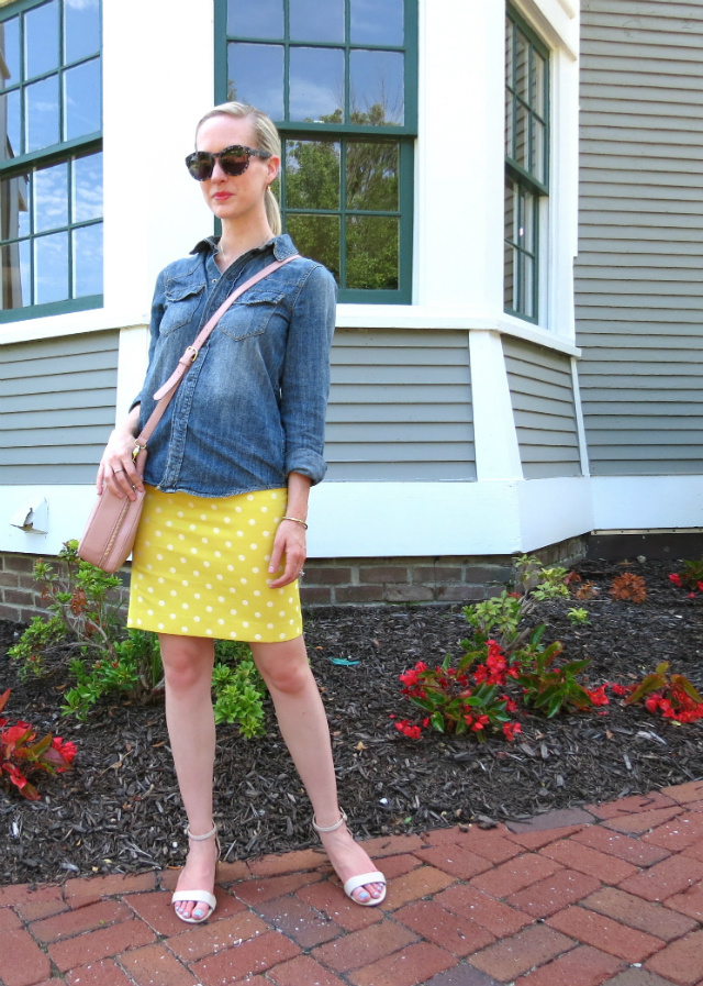 madewell chambray, ann taylor yellow pencil skirt, ann taylor nude sandals, kate spade knot ring, indianapolis style blog
