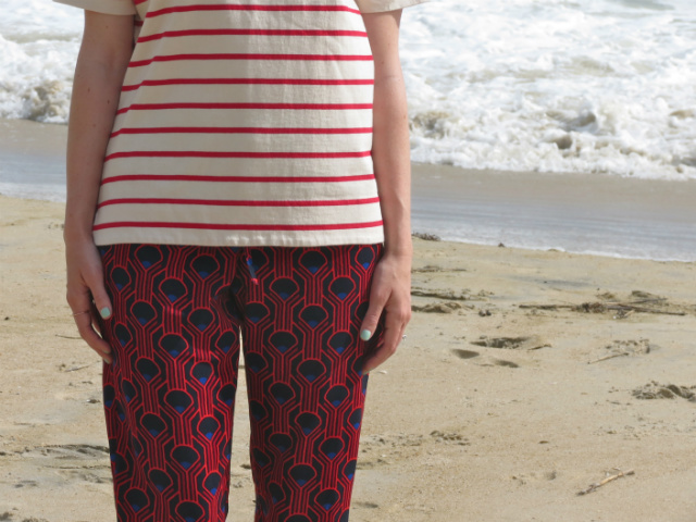 madewell beach tee, printed pants, beach outfit, outer banks