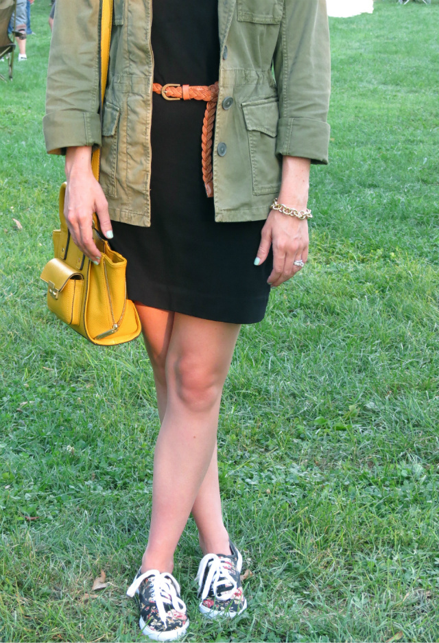 madewell army jacket, phillip lim for target bag, madewell hepcat sunglasses, festival wear, warmfest