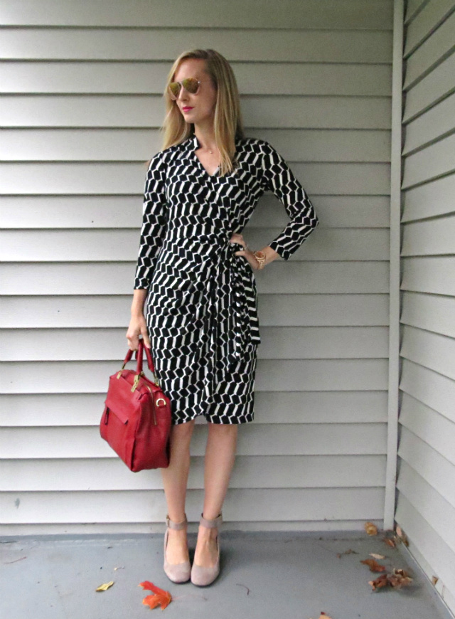 wrap dress, red bag, gray ankle strap pumps, pink ray ban aviators, rose gold jewelry
