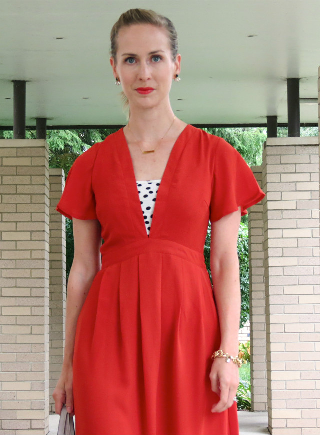 orange dress, black and orange outfit