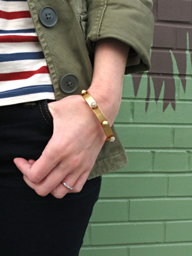 Hunter rain boots, red and blue striped shirt, Madewell army jacket, gray knit beanie