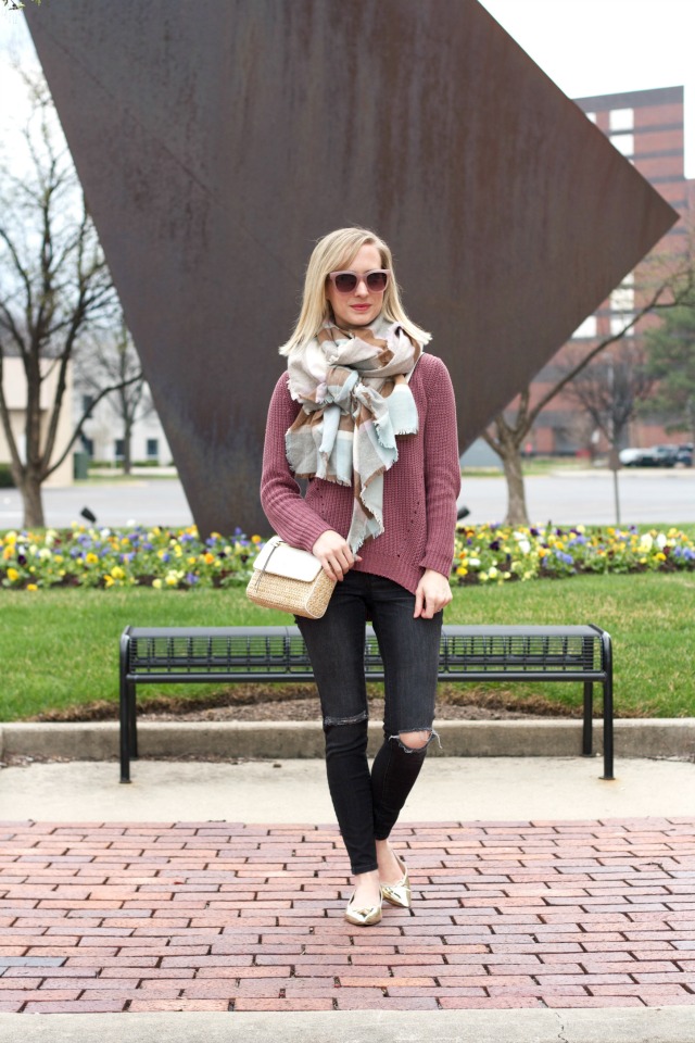 mauve sweater, pastel plaid blanket scarve, black distressed jeans, gold flats, Kate Spade straw bag