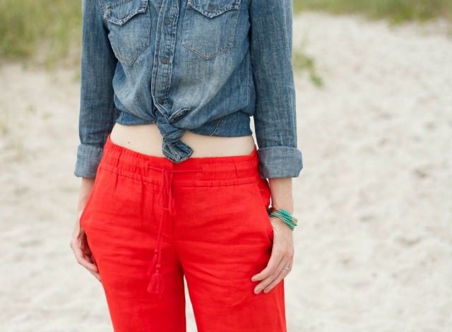 linen pants, knotted chambray, vacation outfit