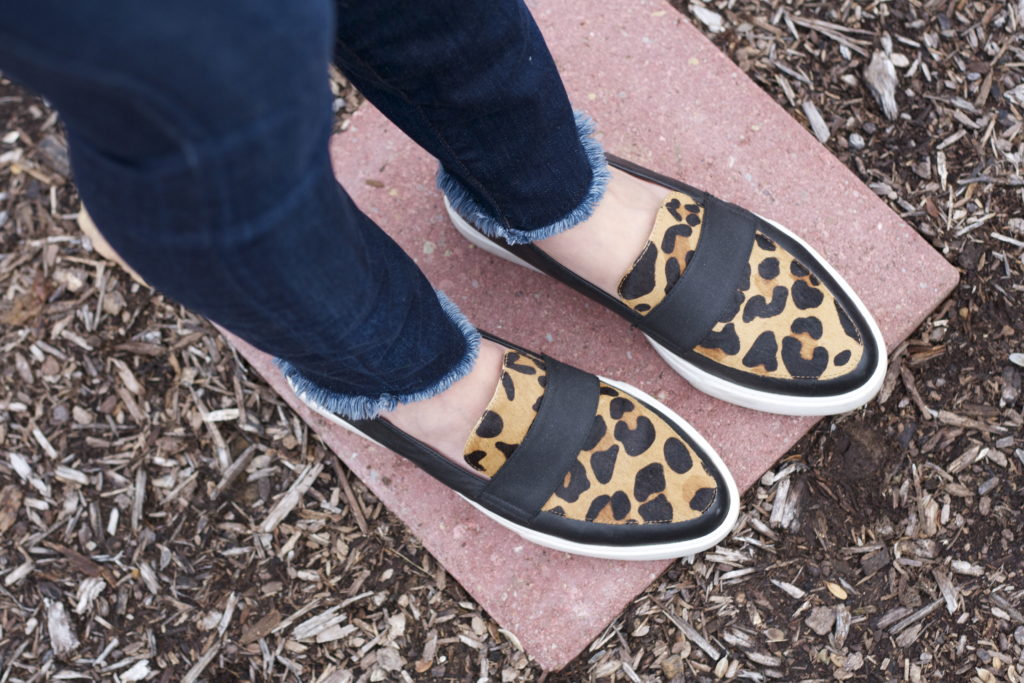 pastel sweater, leopard sneakers, colorblock bag