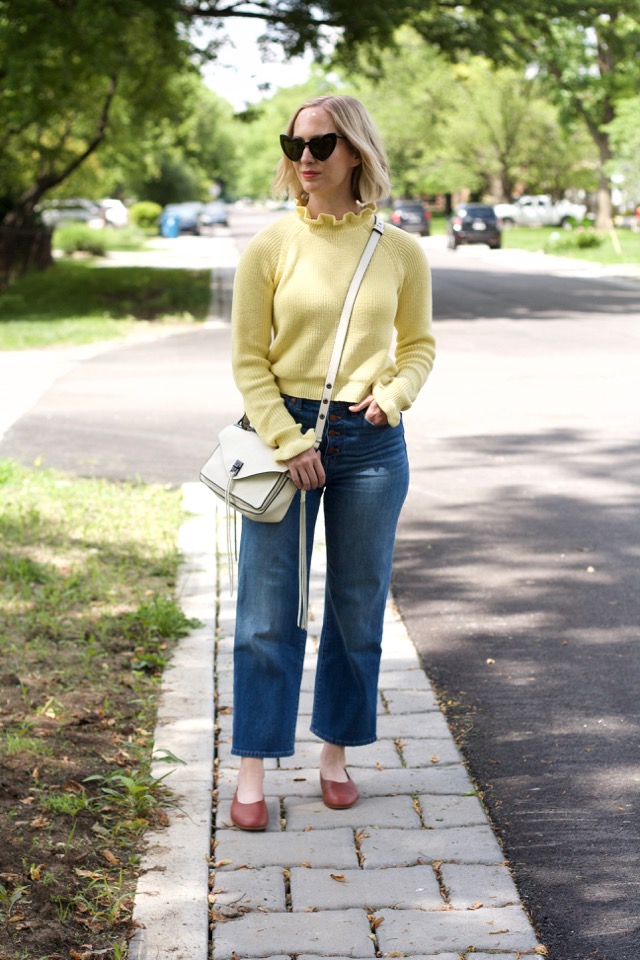 summer pastel sweater, sustainable fabrics, H&M conscious collection, wide leg crop jeans, Everlane day glove