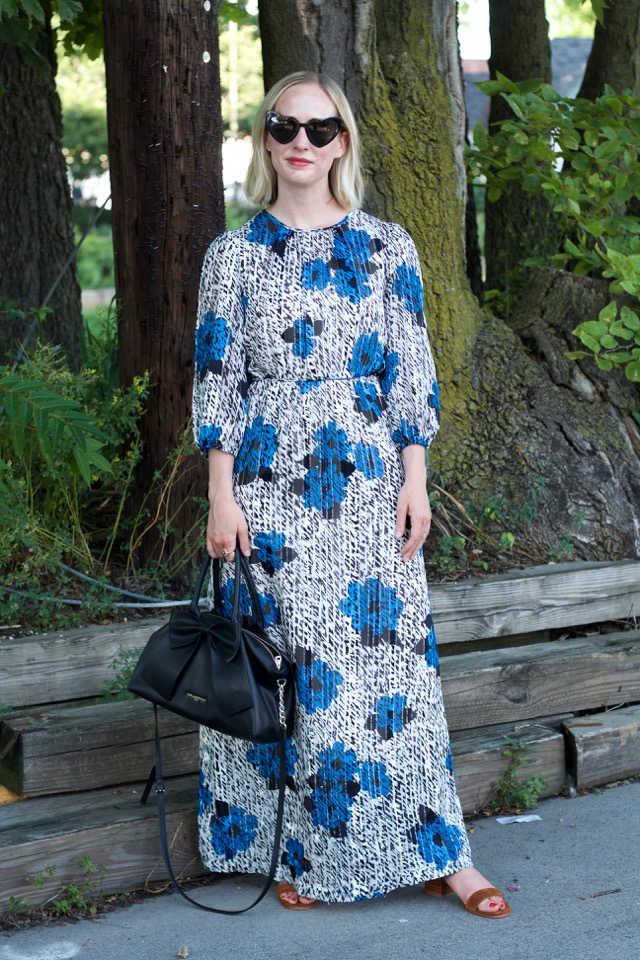 floral maxi dress, Nisolo sandals, sustainable face mask