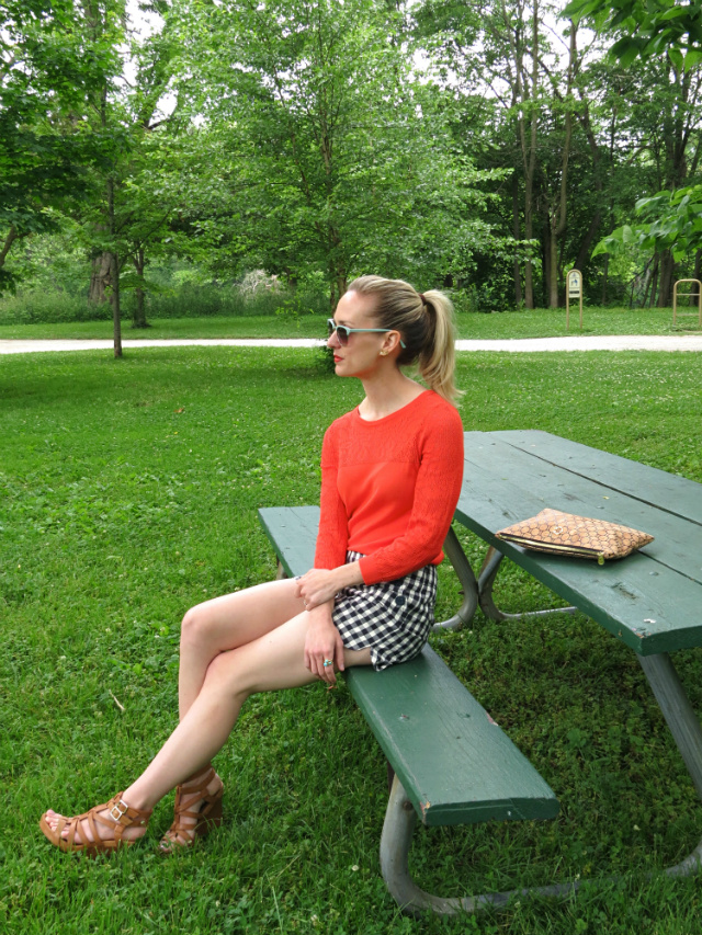 gingham shorts, cork clutch, brunch outfit, coral and turquoise