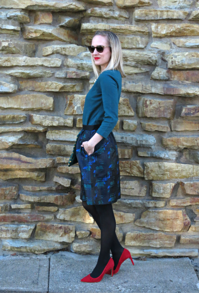 christmas party outfit ideas, how to wear mixed prints, red shoes, polka dots and floral