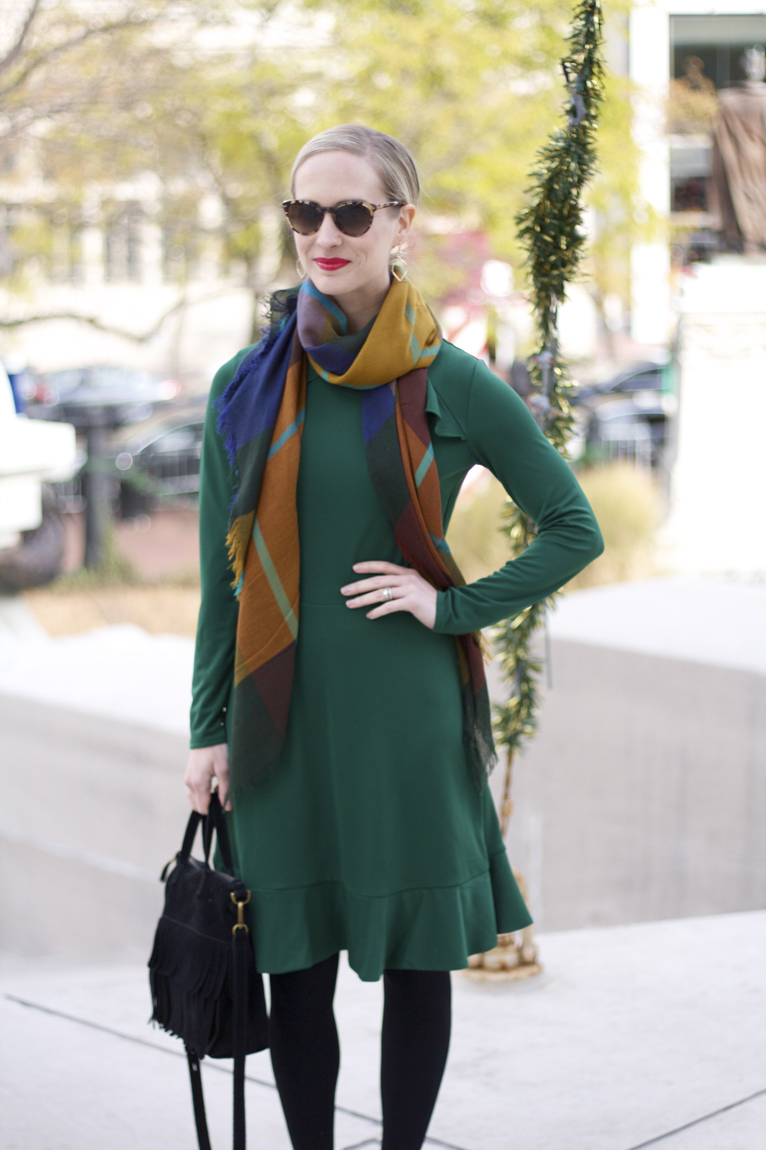 green dress, plaid scarf, bow pumps