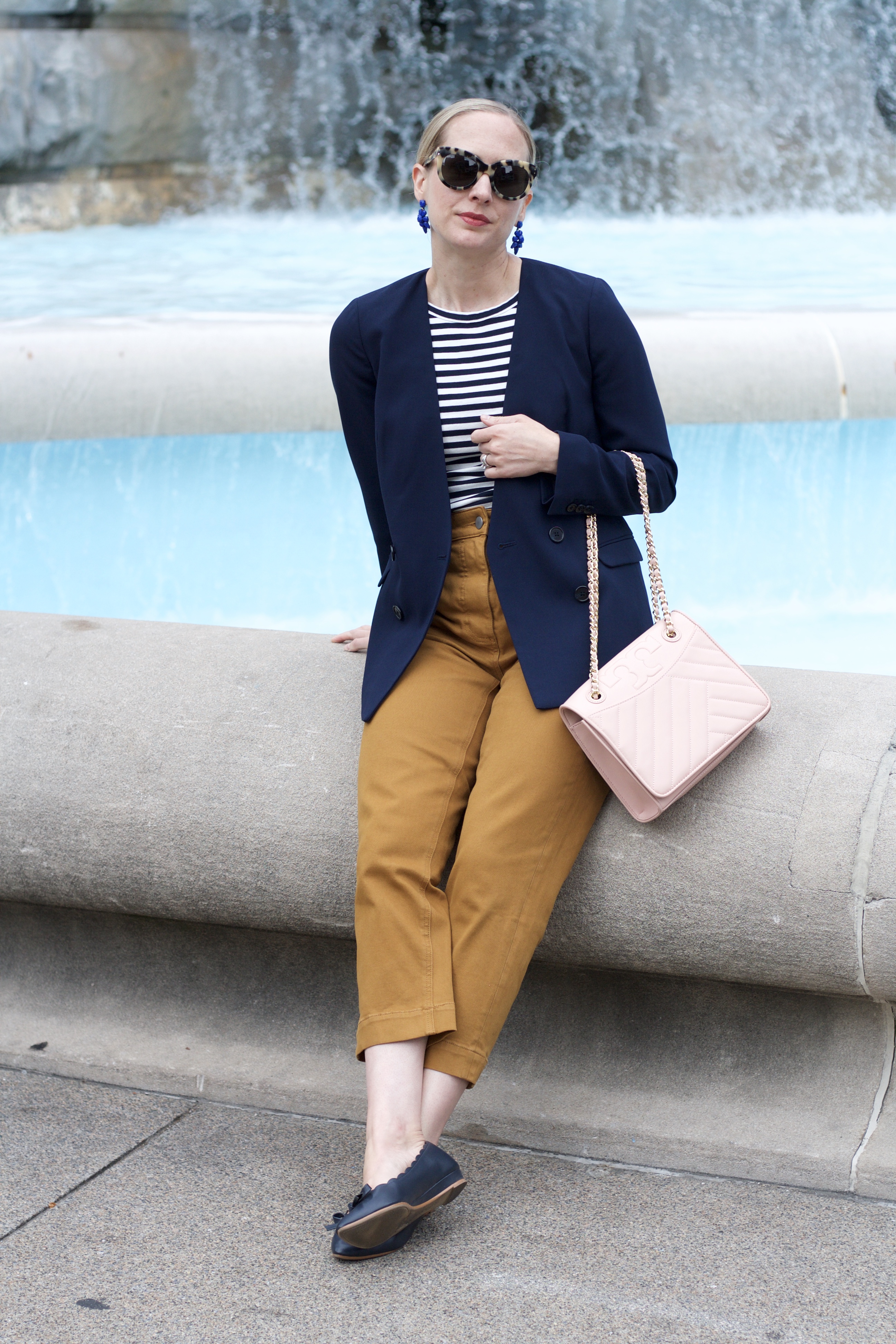 6 Office Outfits Styling Navy - LIFE WITH JAZZ